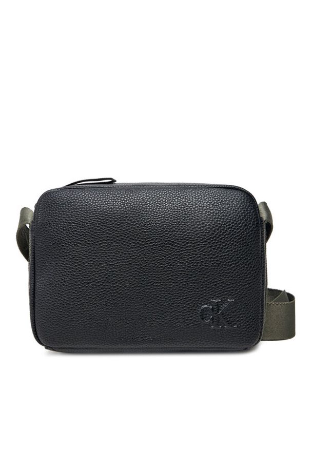 Calvin Klein Jeans Saszetka Cargo Camera Bag LV04G3081G Czarny. Kolor: czarny. Materiał: skóra