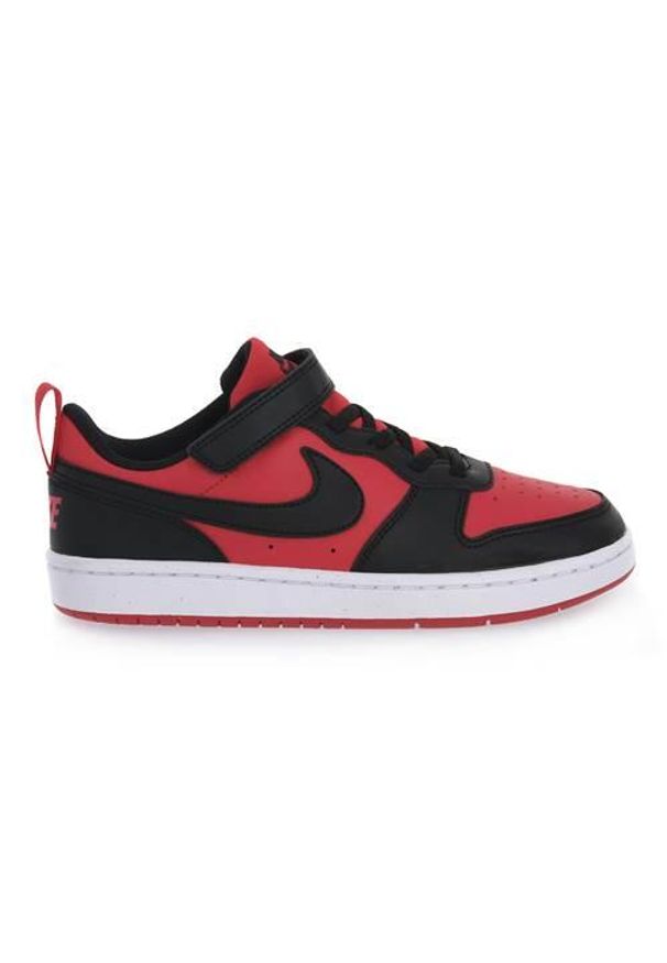 Buty do chodzenia dla dzieci Nike 600 Court Borough Low Recraft. Zapięcie: rzepy. Kolor: czerwony, wielokolorowy. Materiał: guma, syntetyk, materiał. Szerokość cholewki: normalna. Model: Nike Court. Sport: turystyka piesza