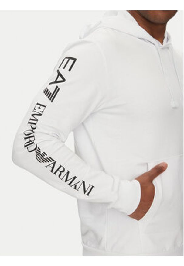 EA7 Emporio Armani Bluza 7M000569 AF13512 M0003 Biały Regular Fit. Kolor: biały. Materiał: bawełna