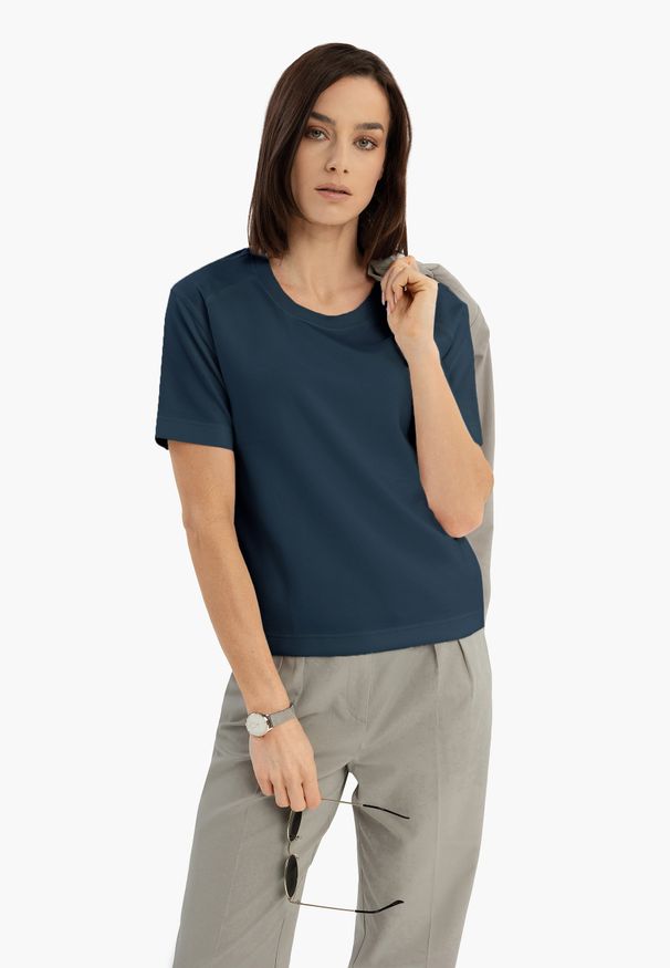 Volcano - Ciemnoniebieska bluzka z modalu TM-ELI. Kolor: niebieski. Materiał: poliester, elastan, skóra, materiał. Długość rękawa: krótki rękaw. Długość: krótkie. Wzór: gładki. Sezon: zima, wiosna, jesień, lato