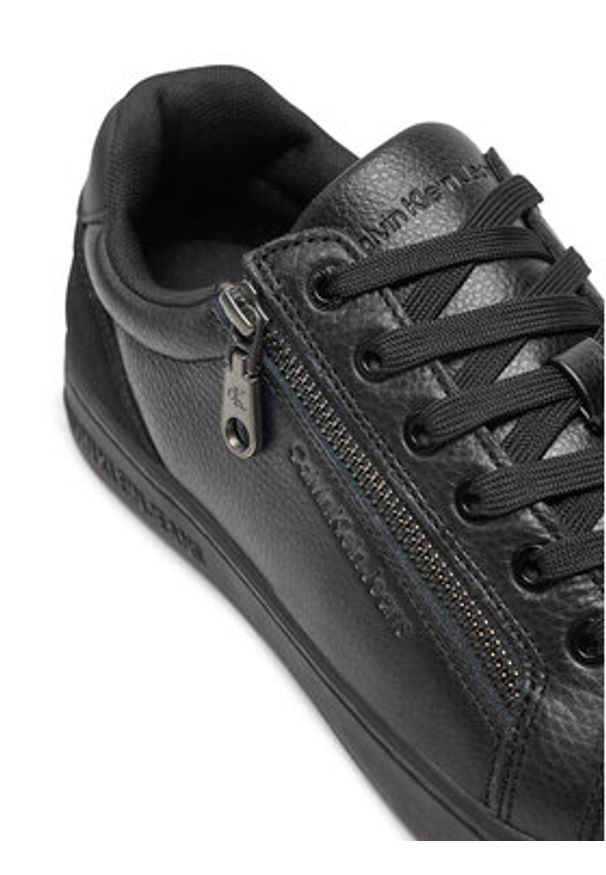Calvin Klein Jeans Sneakersy Classic Cupsole Zip Low In YM0YM01254 Czarny. Kolor: czarny. Materiał: skóra