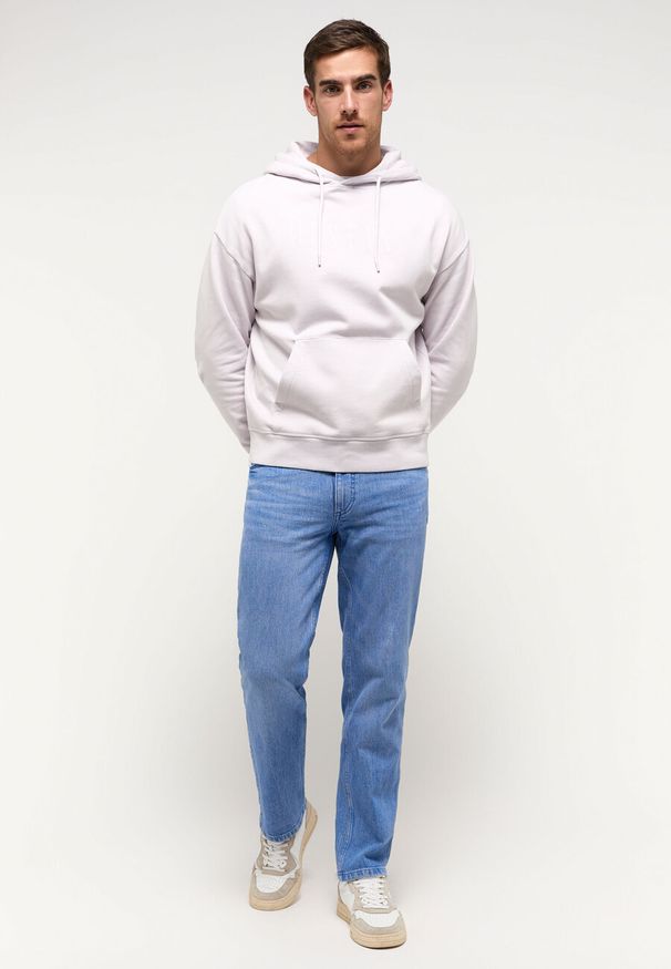 Mustang - MĘSKA BLUZA Z KAPTUREM MUSTANG LOGO Eden Orchid Hush 1014786 8056. Typ kołnierza: kaptur