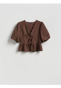 Reserved - Bluzka z lnem - brązowy. Kolor: brązowy. Materiał: len #1