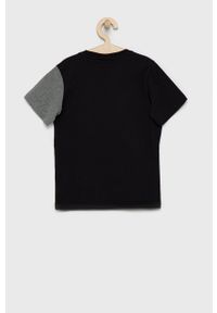 Champion T-shirt bawełniany dziecięcy 305783 kolor czarny wzorzysty. Okazja: na co dzień. Kolor: czarny. Materiał: bawełna. Wzór: aplikacja. Styl: casual #3