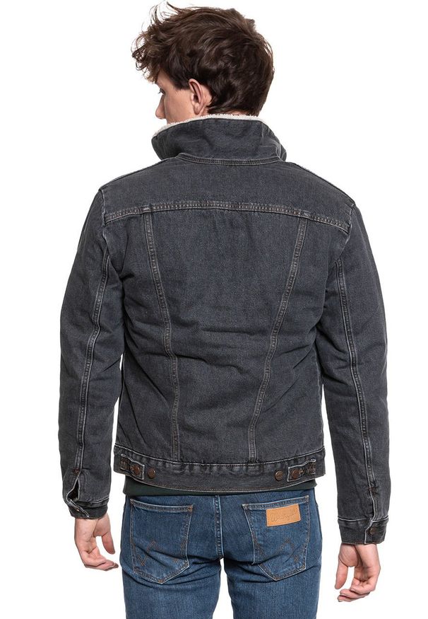 Wrangler - KURTKA ZIMOWA WRANGLER 124MJ SHERPA BLACK 2 YEARS W4MSV271H 112129156. Sezon: zima