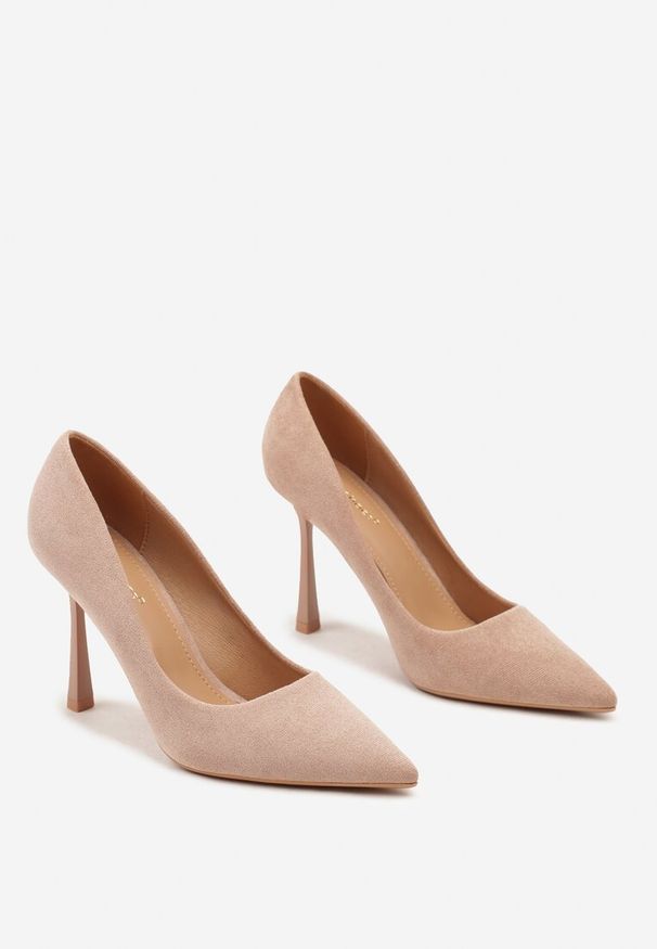 Renee - Różowe Klasyczne Szpilki z Ekozamszu z Noskiem w Szpic Sanarielle. Nosek buta: szpiczasty. Kolor: różowy. Materiał: jeans. Obcas: na szpilce. Styl: klasyczny. Wysokość obcasa: średni