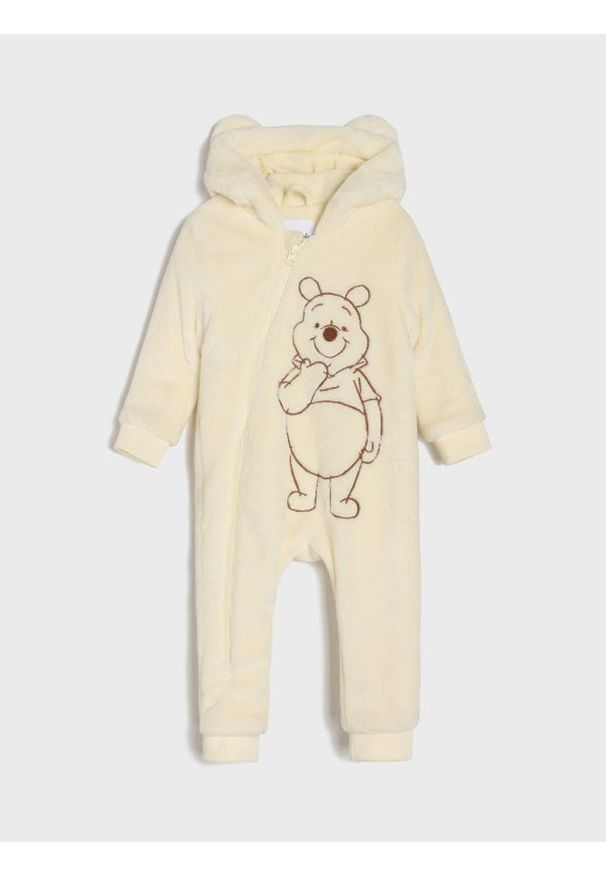 Sinsay - Kombinezon z kapturem Winnie the Pooh - kremowy. Kolor: kremowy