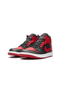 Buty do chodzenia unisex Air Jordan 1 Mid Banned 2020. Kolor: wielokolorowy, czerwony, biały. Sport: turystyka piesza