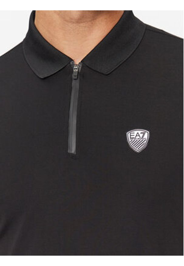 EA7 Emporio Armani Polo 8NPF13 PJRGZ 1200 Czarny Regular Fit. Typ kołnierza: polo. Kolor: czarny. Materiał: syntetyk