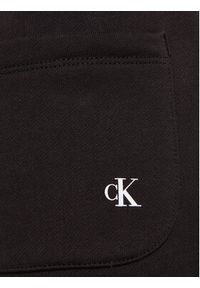 Calvin Klein Jeans Spodnie dresowe Logo IU0IU00604 Czarny Regular Fit. Kolor: czarny. Materiał: bawełna