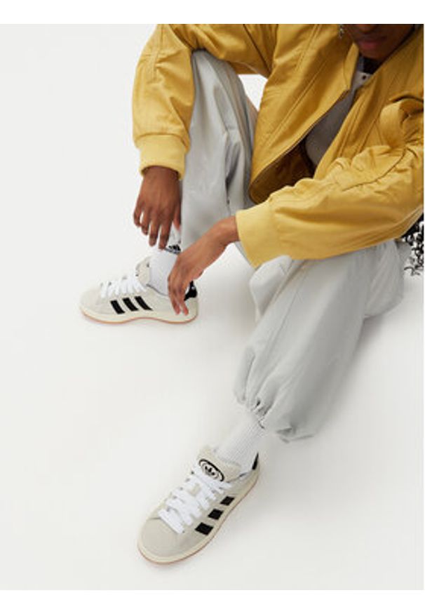 Adidas - adidas Sneakersy Campus 00s W GY0042 Beżowy. Kolor: beżowy. Materiał: zamsz, skóra. Model: Adidas Campus