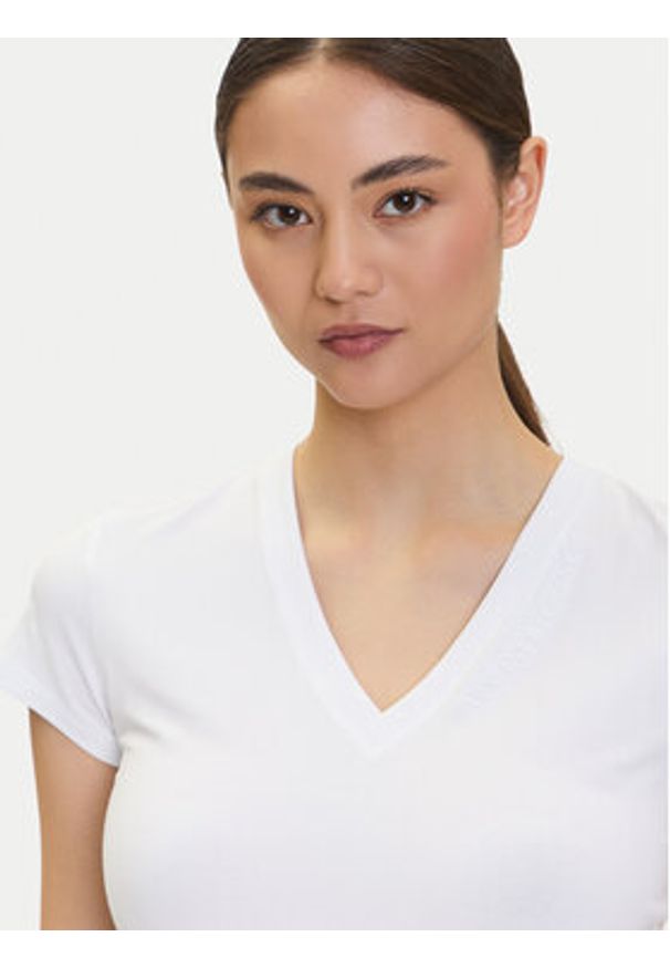 Armani Exchange T-Shirt XW001355 AF16294 U0002 Biały Regular Fit. Kolor: biały. Materiał: bawełna
