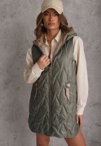 Renee - Zielona Długa Kamizelka Pikowana z Nieodpinanym Kapturem Semaea. Kolor: zielony. Materiał: prążkowany, jeans. Długość: długie. Styl: street #8