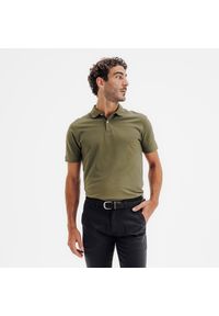 INESIS - Koszulka polo do golfa z krótkim rękawem męska Inesis MW500. Typ kołnierza: golf, polo. Kolor: zielony, brązowy, wielokolorowy. Materiał: poliester, materiał, bawełna. Długość rękawa: krótki rękaw. Długość: krótkie. Wzór: ze splotem. Styl: sportowy, klasyczny