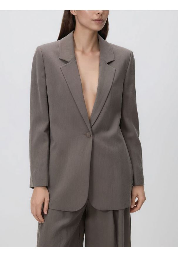 Reserved - Marynarka z wiskozą - beżowy. Kolor: beżowy. Materiał: wiskoza