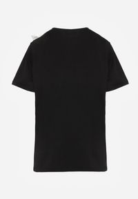 Born2be - Czarno-Biały Klasyczny T-shirt z Bawełny Zdobiony Aplikacją 3D w Kształcie Kwiatów Noebel. Okazja: na co dzień. Kolor: czarny. Materiał: bawełna. Wzór: aplikacja, kwiaty. Styl: klasyczny #3
