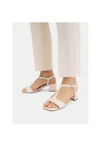 Sandały Nine West. Kolor: beżowy #1