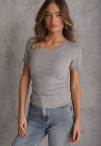 Renee - Szary T-shirt w Prążki z Marszczeniami po Bokach Nedala. Okazja: na co dzień. Kolor: szary. Wzór: prążki. Styl: casual, elegancki #2