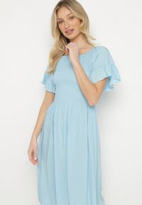 Born2be - Jasnoniebieska Rozkloszowana Sukienka Bawełniana z Bufiastymi Rękawami i Elastyczną Górą Veliova. Okazja: na co dzień. Kolor: niebieski. Materiał: bawełna. Styl: elegancki, casual #6