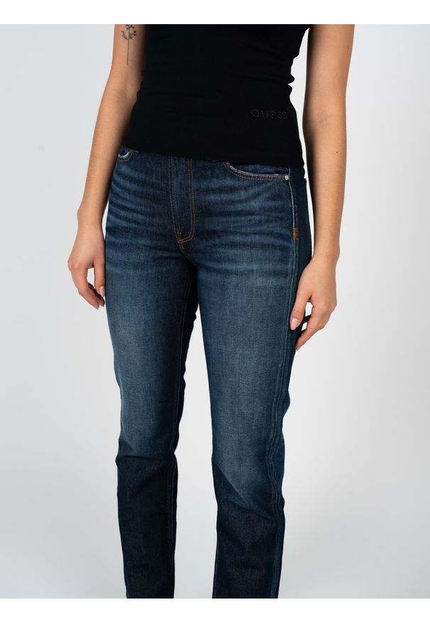 Guess Jeansy "Slim" | W2RA46 D3ZTF | Kobieta | Niebieski. Okazja: na co dzień. Kolor: niebieski. Styl: elegancki, klasyczny, casual