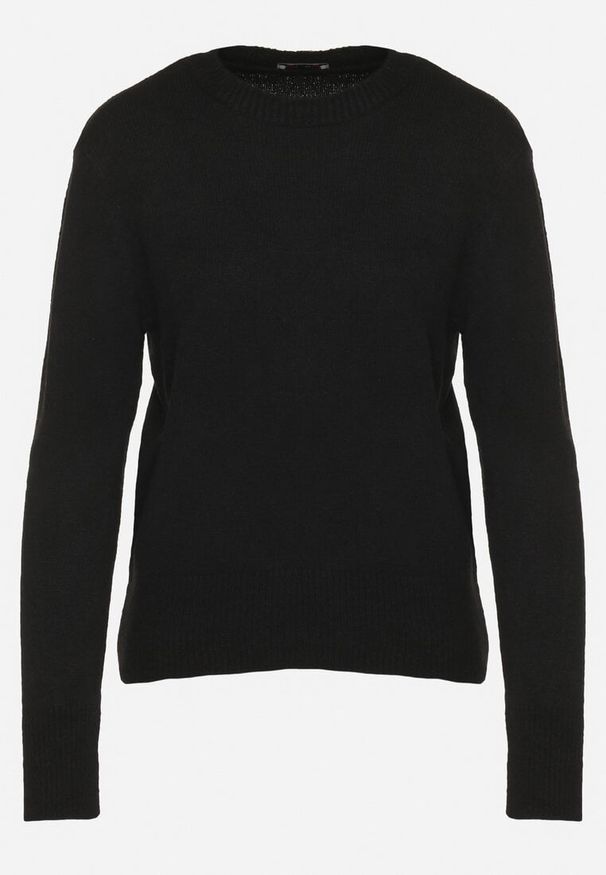 Born2be - Czarny Sweter o Klasycznym Kroju Vitilia. Okazja: na co dzień, do pracy, na spotkanie biznesowe. Kolor: czarny. Materiał: jeans. Długość rękawa: długi rękaw. Długość: długie. Wzór: aplikacja. Styl: klasyczny