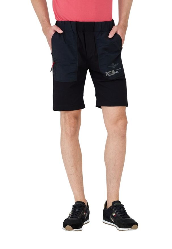 Aeronautica Militare - AERONAUTICA MILITARE Czarne spodenki. Kolor: czarny