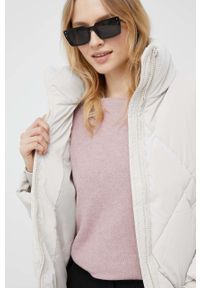 Vero Moda kurtka damska kolor beżowy zimowa. Kolor: beżowy. Materiał: poliester. Sezon: zima #6