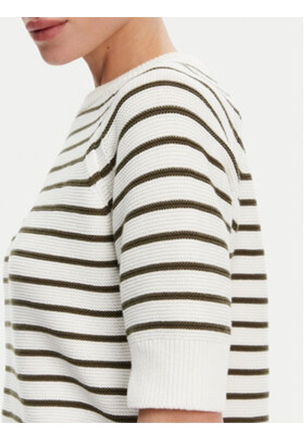 French Connection Sweter 78LZB Biały Box Fit. Kolor: biały. Materiał: bawełna
