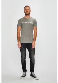Calvin Klein Jeans - T-shirt J30J307855. Okazja: na co dzień. Kolor: szary. Materiał: dzianina. Styl: casual #5