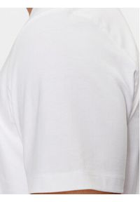 Wrangler T-Shirt Sign Off 112341126 Biały Regular Fit. Kolor: biały. Materiał: bawełna