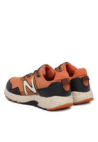 New Balance Buty do biegania T410 MT410OR8 Brązowy. Kolor: brązowy. Materiał: materiał #3