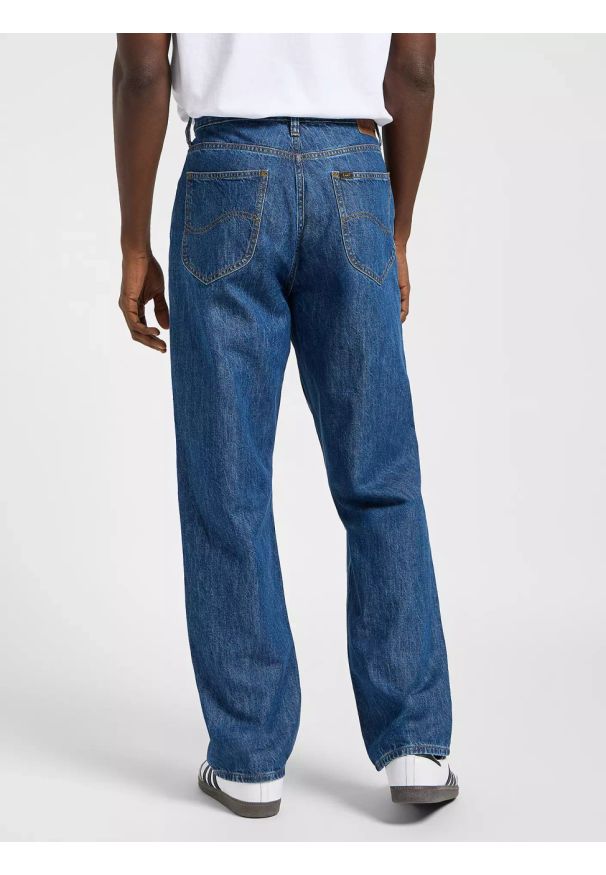 Lee - MĘSKIE SPODNIE JEANSOWE LEE ASHER SKATER STONE 112364174