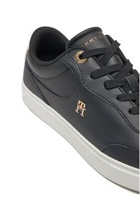 TOMMY HILFIGER - Tommy Hilfiger Sneakersy Essential Chic Court Sneaker FW0FW08322 Czarny. Kolor: czarny. Materiał: skóra #5