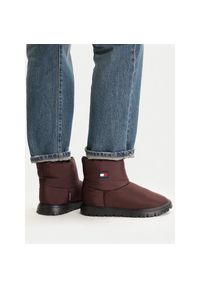 Śniegowce Tommy Jeans. Kolor: brązowy #1