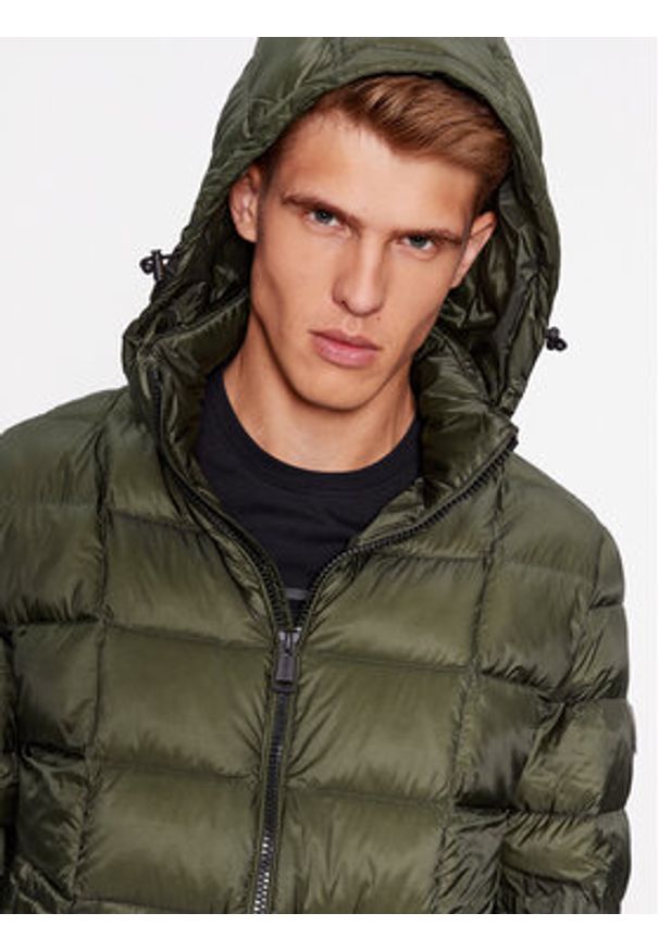 Guess Kurtka zimowa M3BL36 WF4F0 Zielony Regular Fit. Kolor: zielony. Materiał: syntetyk. Sezon: zima