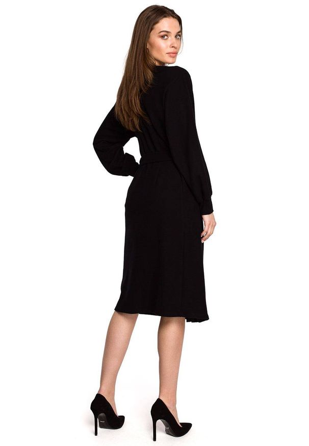 Stylove - Sukienka dzianinowa kopertowa bawełniana z wiązaniem czarna. Okazja: do pracy. Kolor: czarny. Materiał: dzianina, bawełna. Typ sukienki: kopertowe