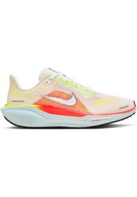 Buty do biegania damskie Nike Air Zoom Pegasus. Zapięcie: sznurówki. Kolor: wielokolorowy, biały. Materiał: materiał, syntetyk. Szerokość cholewki: normalna. Model: Nike Zoom. Sport: turystyka piesza, bieganie #1