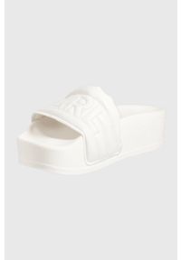 Karl Lagerfeld klapki KONDO MAXI KL80825.F11 damskie kolor biały na platformie. Kolor: biały. Materiał: materiał, guma. Wzór: gładki. Obcas: na platformie #2