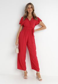 Born2be - Czerwony Kombinezon z Wiskozy Cephinous. Okazja: na co dzień. Kolor: czerwony. Materiał: wiskoza. Długość rękawa: krótki rękaw. Długość: krótkie. Wzór: jednolity. Sezon: lato. Styl: casual #2