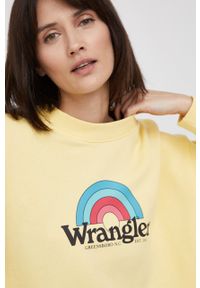 Wrangler bluza bawełniana damska kolor żółty z nadrukiem. Kolor: żółty. Materiał: bawełna. Wzór: nadruk