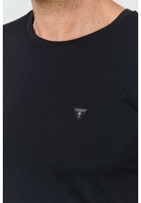 Guess - GUESS Czarny t-shirt New Tech Str T. Kolor: czarny #4
