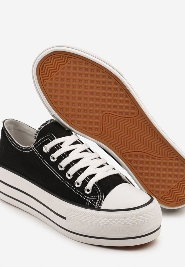 Born2be - Czarne Casualowe Trampki na Grubej Podeszwie Borzeri. Okazja: na co dzień. Kolor: czarny. Materiał: jeans. Szerokość cholewki: normalna. Styl: casual