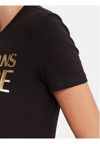 Versace Jeans Couture T-Shirt 79HAHT02 CJ03T Czarny Regular Fit. Kolor: czarny. Materiał: bawełna #5