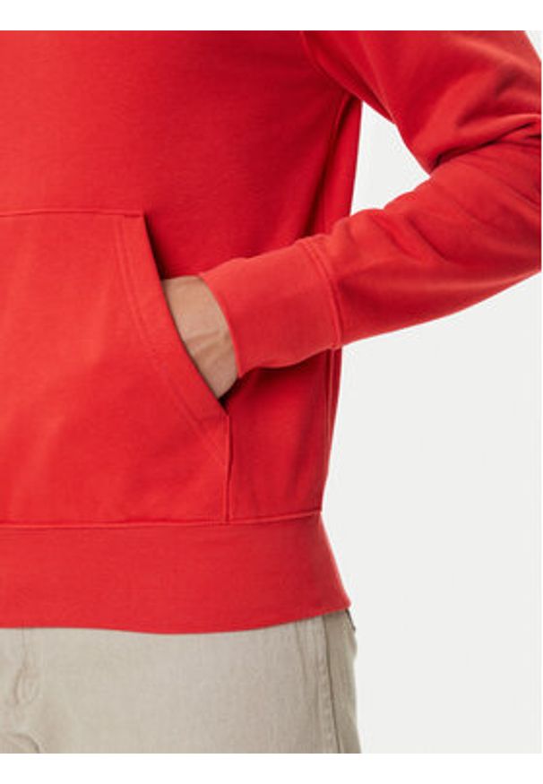 Mustang Bluza Bronson 1016966 Czerwony Regular Fit. Kolor: czerwony. Materiał: bawełna