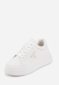Renee - Białe Chunky Sneakersy VICES na Platformie z Ozdobą w Kształcie Gwiazdki Anatale. Okazja: na co dzień. Kolor: biały. Wzór: aplikacja. Obcas: na platformie #3