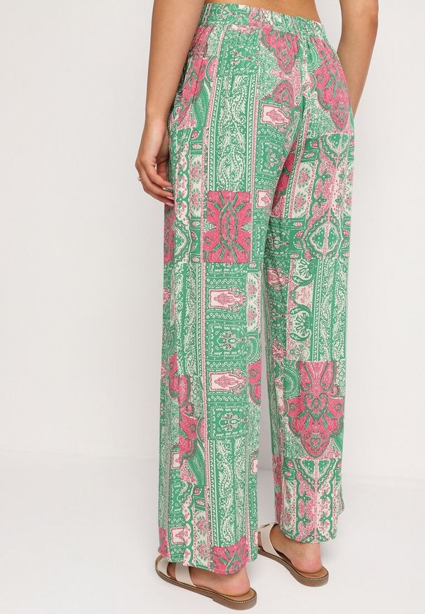 Born2be - Zielono-Różowe Spodnie Palazzo z Wiskozy z Gumką w Talii Lirfea. Okazja: na co dzień. Kolor: zielony. Materiał: wiskoza. Styl: casual, elegancki, boho, klasyczny