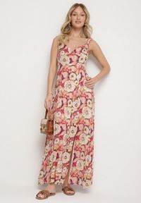 Born2be - Czerwona Rozkloszowana Sukienka z Wiskozy w Kwiatowym Wzór Redeelle. Okazja: na co dzień. Kolor: czerwony. Materiał: wiskoza. Wzór: kwiaty. Typ sukienki: rozkloszowane. Styl: casual, elegancki #3