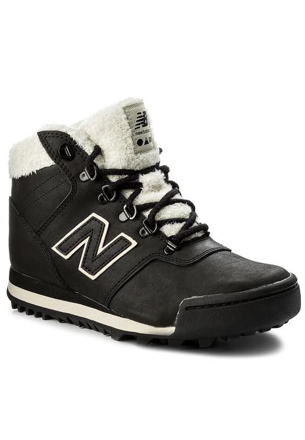 Trapery New Balance. Kolor: czarny