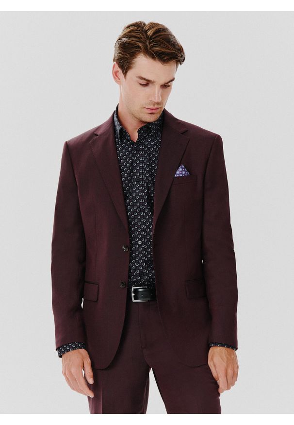 Pako Lorente - PAKO LORENTE – Marynarka garniturowa w kolorze burgundowym. Kolor: czerwony. Materiał: poliester, wełna. Wzór: gładki. Styl: wizytowy