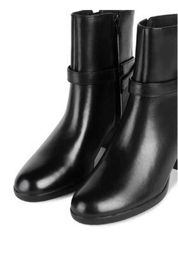 Geox Botki D Walk Pleasure 55 D46XBA 00043 C9999 Czarny. Kolor: czarny. Materiał: skóra